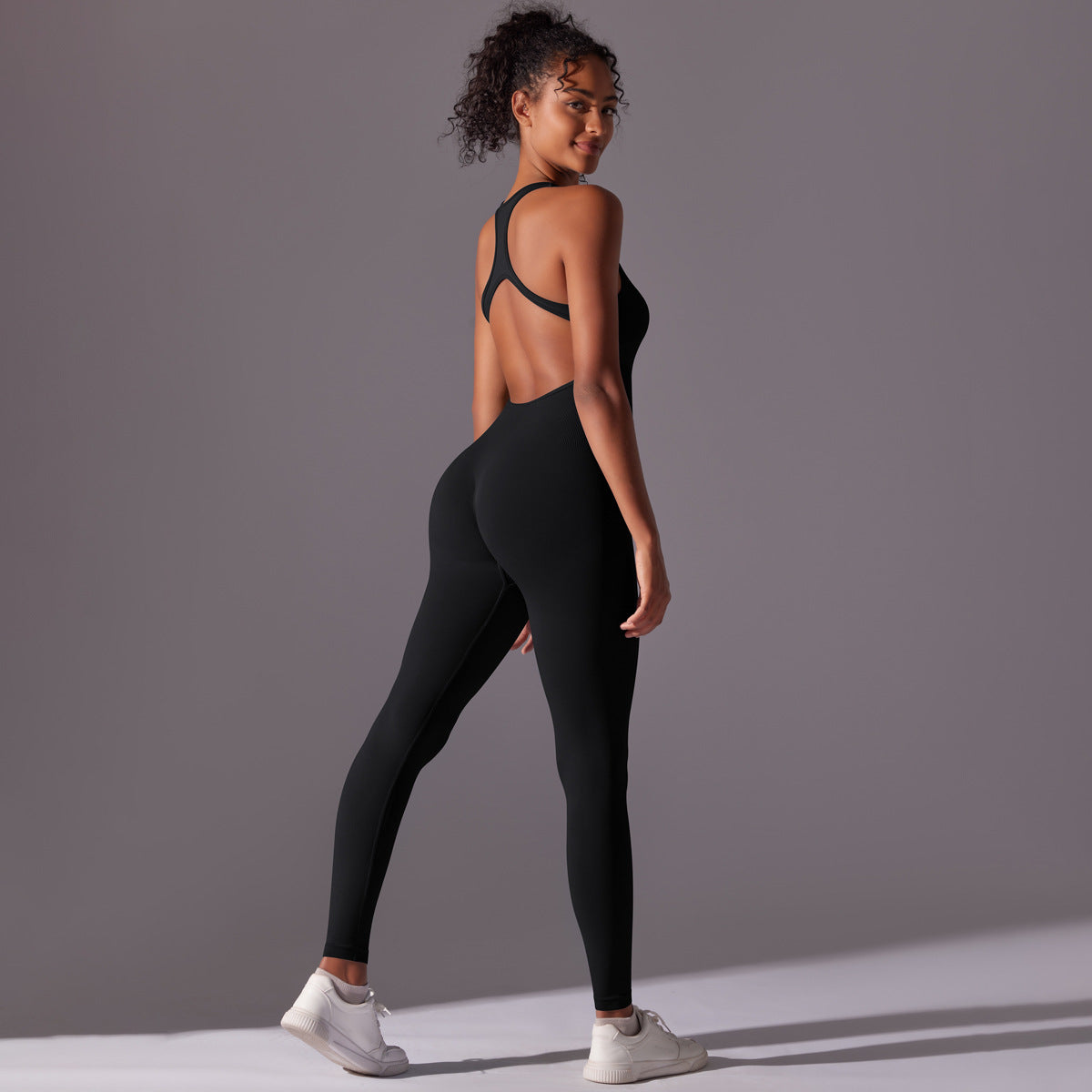 Spring Fitness Seamless Shaping Bodysuit Sculpting Yoga Outfit with Tummy Control and Enhanced Back Support for Optimal Movement