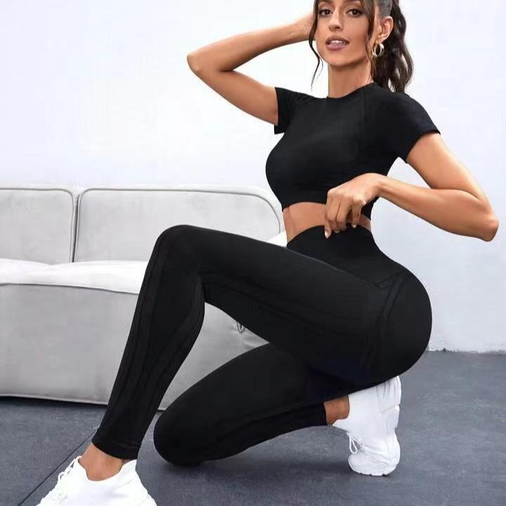 Seamless Outdoor Sports Short Sleeve High Waisted Butt Lifting Leggings and Fitness Set for Women for Cycling Running and Yoga