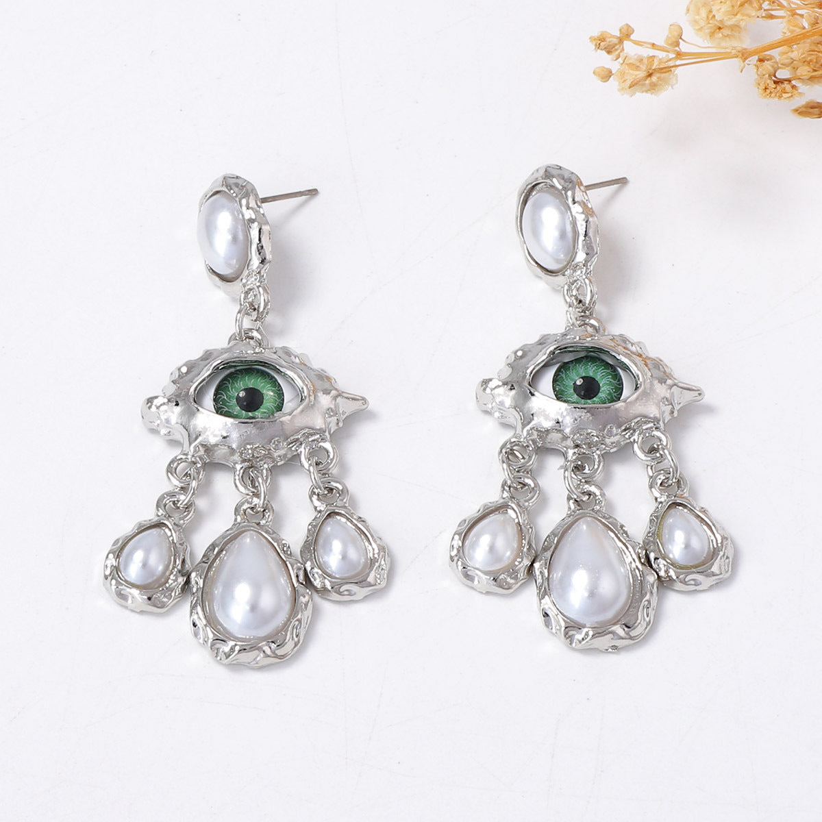 Stunning Vintage Devil's Eye Earrings with Rhinestone and Faux Pearl Accents - Exquisite Court-Style Tassel Design for Elegant Fashion