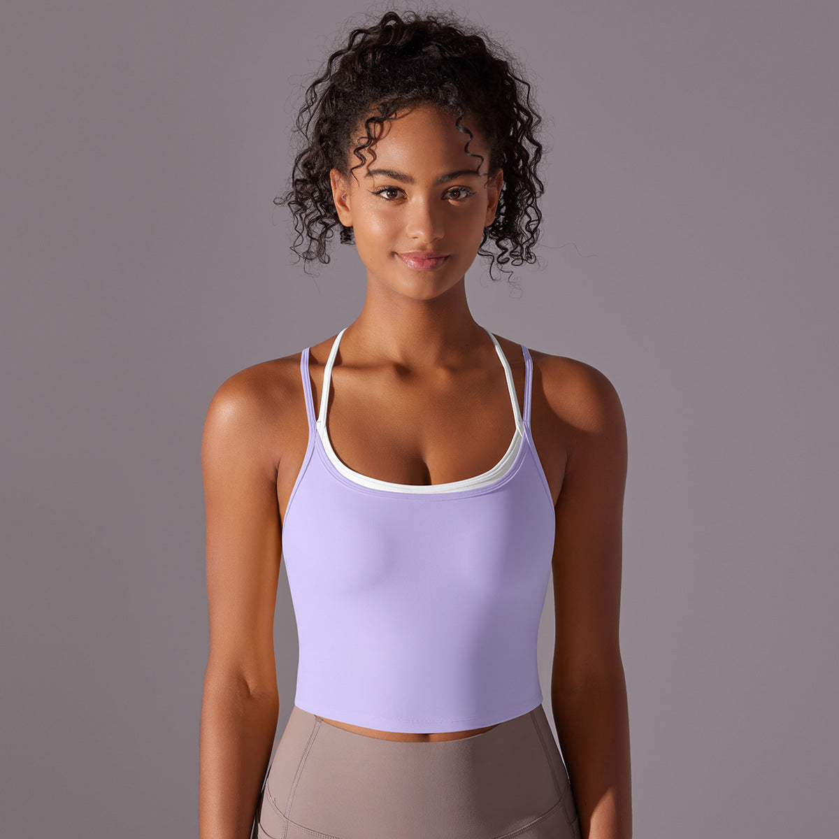 Seamless Sports Bra with Built in Cups Back Design for Yoga Running and Fitness