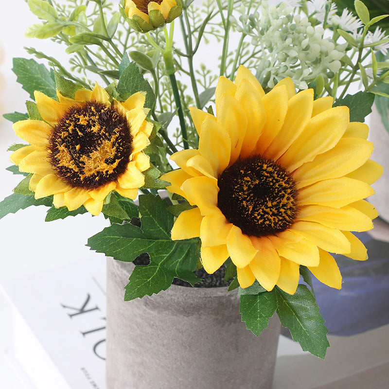 Realistic Artificial Sunflower Potted Plant - Charming Home Décor for Rustic Settings, Perfect for Adding a Touch of Nature to Any Room!