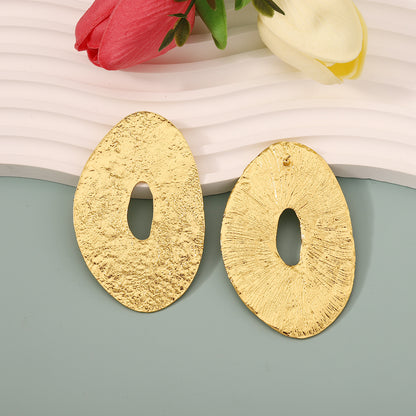 Chic Geometric Casual Stud Earrings - Versatile Lightweight Luxe Alternative for Unique Style Lovers