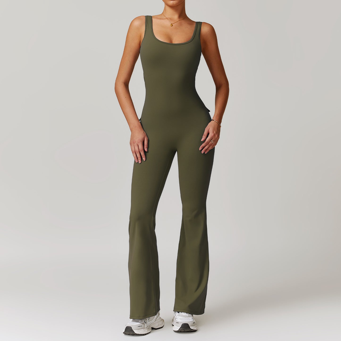 Versatile Multi Pocket Yoga Jumpsuit All in One Activewear for Enhanced Comfort and Flexibility Style 8902