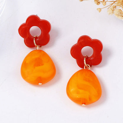 Minimalist Fresh Design: Unique Hollow Floral Geometric Drop Earrings for Women - Exquisite Everyday Accessory for Effortless Style