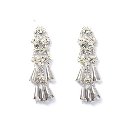 Elegant Crystal Tassel Earrings with Chic Design - Perfect for Engagement Gifts, Versatile Women's Jewelry, and Everyday Wear