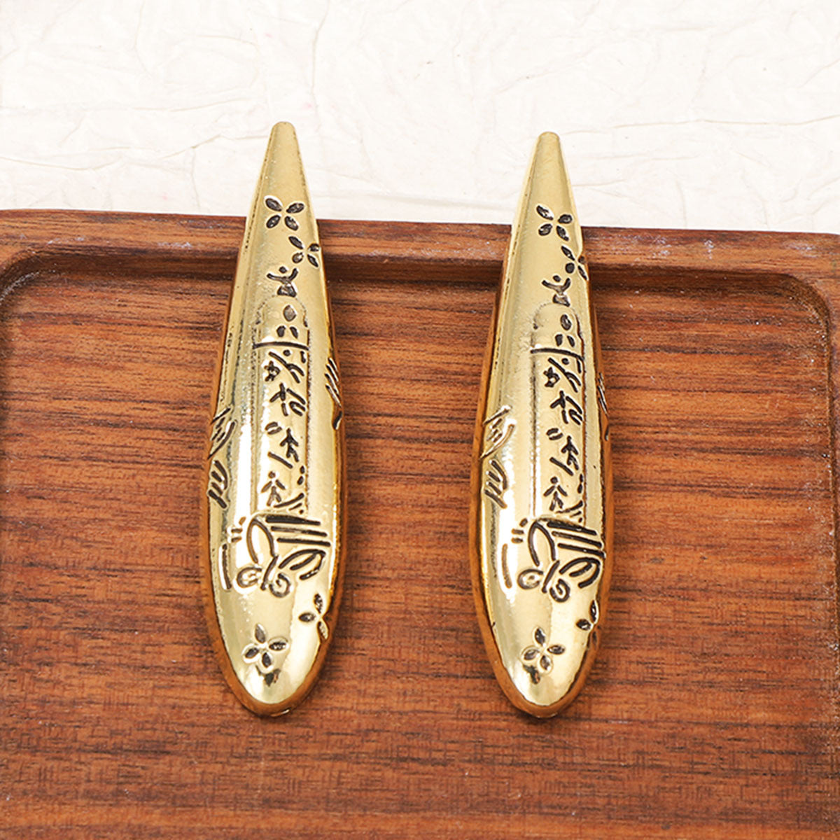 Chic Luxe -Shaped Engraved Earrings for a Sophisticated Look | Unique Minimalist Design for Effortless Style