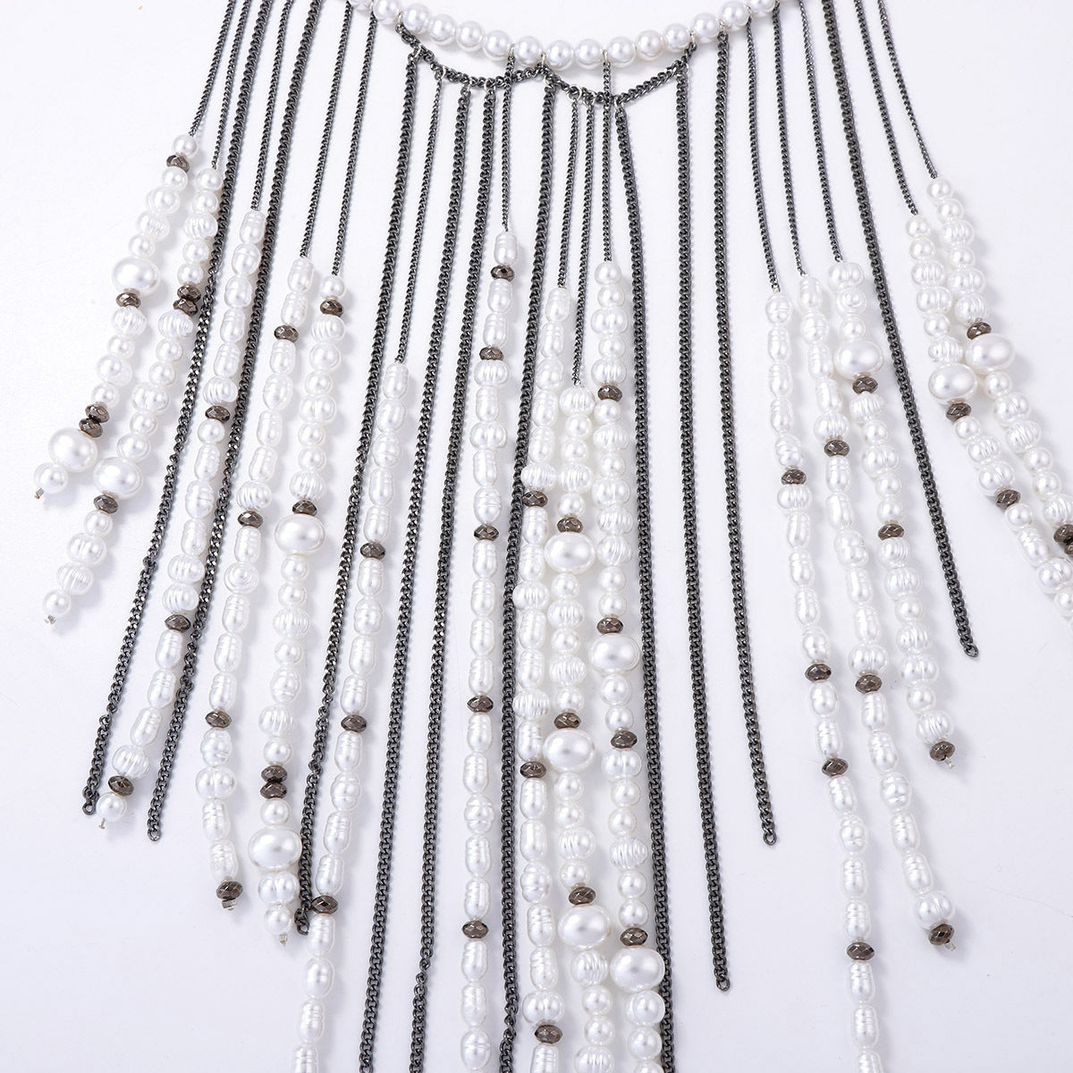 Elegant Bohemian Luxe Statement Necklace with Layered Pearl-Effect Cascade Pendants – Perfect for Glamorous Occasions