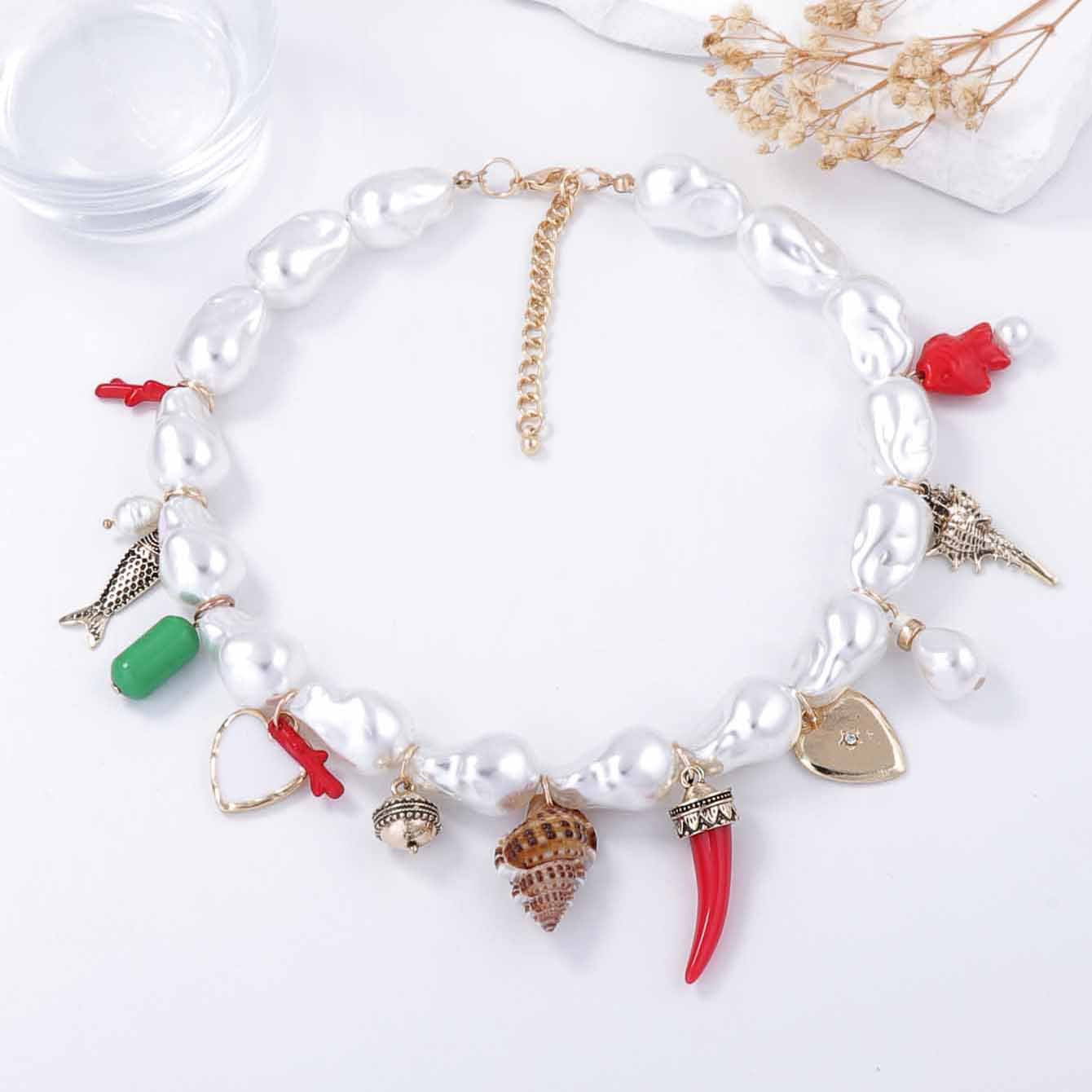 Elegant Baroque-Inspired Faux Pearl Heart Alloy with Ceramic Fish and Seashell Pendants – Stunning Women’s Necklace Collection