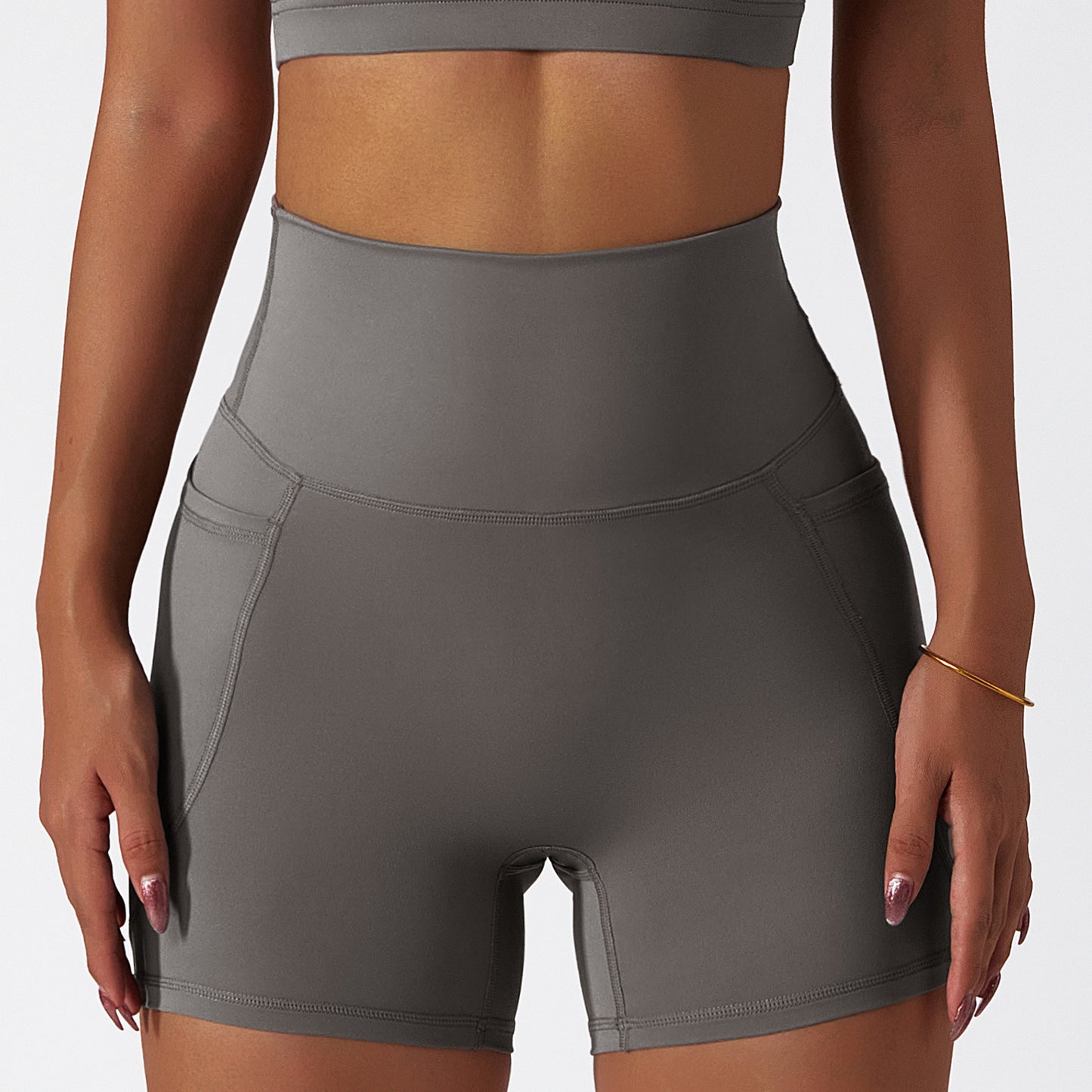 Summer Quick Dry High Waisted Sports Shorts with Pockets Breathable and Stretchy Yoga Pants for Running and Fitness Style 6425