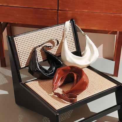 Chic Oversized Hobo Bag for Women Slouchy Tote with Adjustable Crossbody Strap Large Capacity Waxed Cowhide Leather for Commuting