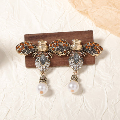 Vintage-Inspired Unique Alloy Bee Earrings with Full Rhinestones and Faux Pearls – Elegant High-End Design for Women