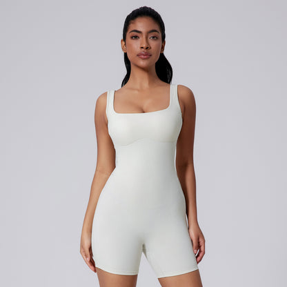 Slim Fit Quick Dry Yoga Bodysuit with Back Design Women's Sculpting Activewear Figure Flattering High Waisted Ribbed Shorts for Comfort and Performance