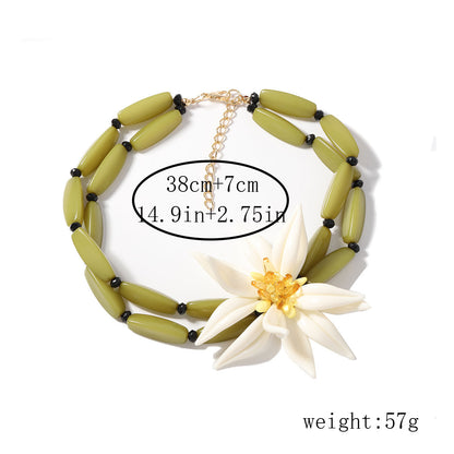 Trendy White Floral Double-Layer Bamboo Pendant Necklace – Unique, Creative, and Versatile Jewelry for Women