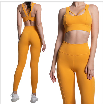 High Waist Butt Lifting Leggings and Tight Fitting Yoga Bra Set for Comfort and Style Gym Outfit for Yoga Fitness and Everyday Wear