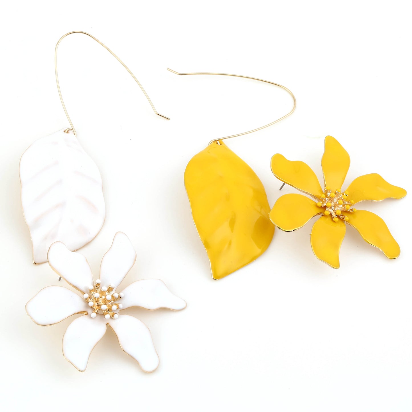 Trendy Oversized Floral and Leaf Drop Earrings with Sparkling Rhinestones – Chic & Versatile Earrings Inspired by High-End Fashion
