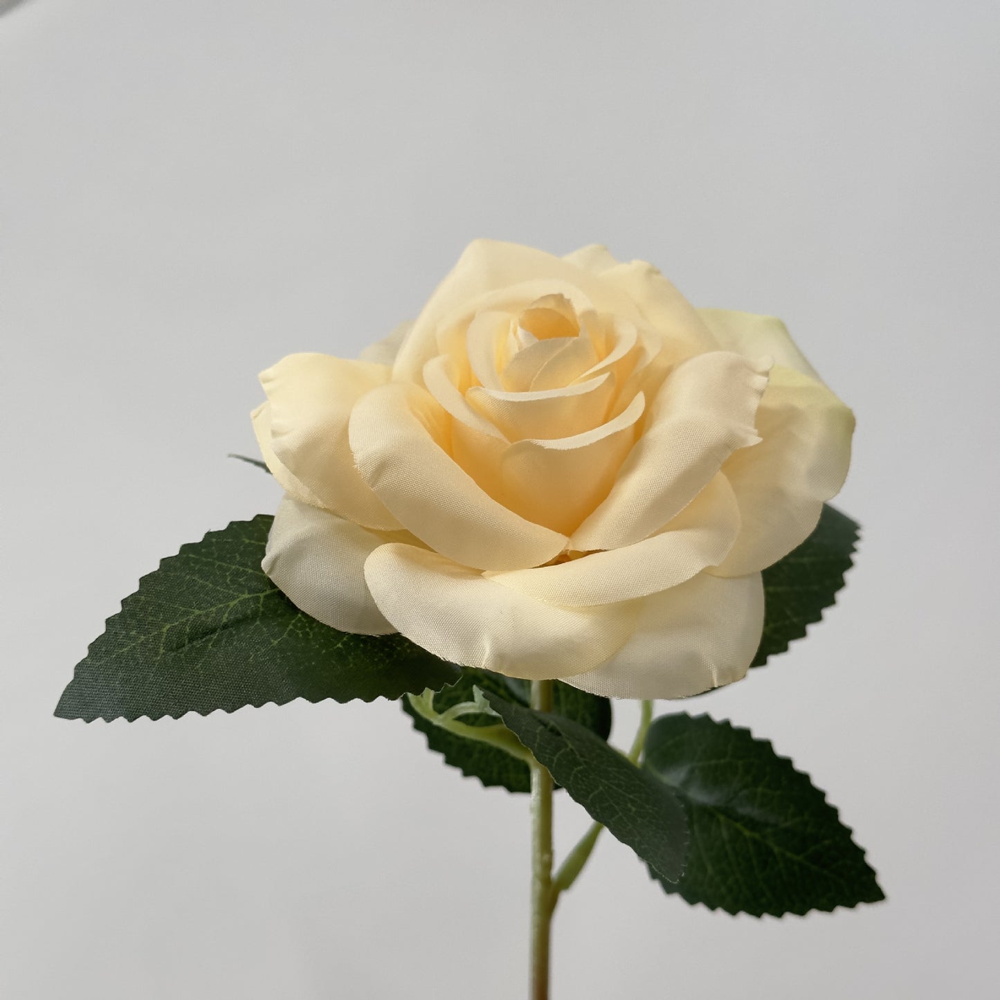 Realistic Single Stem Diamond Rose - Artificial Flower for Home Decor, Wedding Props, and Photography Arrangements