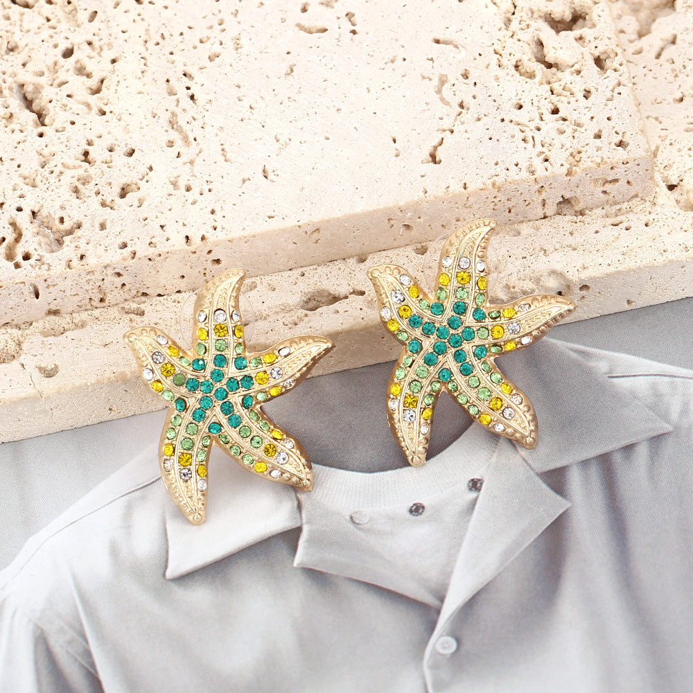 Creative and Adorable Starfish Design Earrings for Women - Eye-Catching Pearl and Sea Star Gemstone Studs with Unique Oversized Style