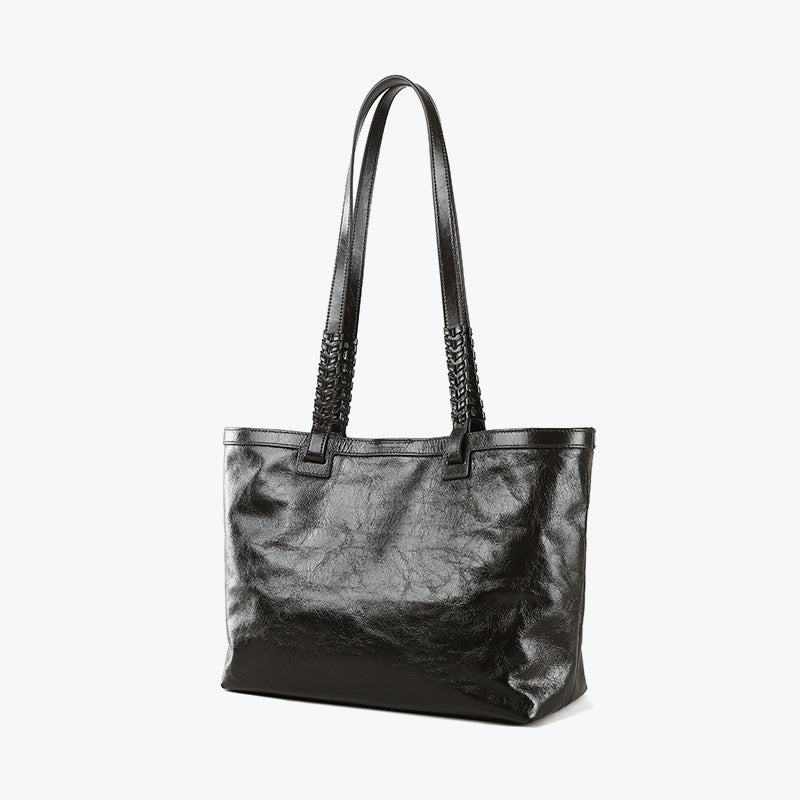 Elegant Genuine Leather Women's Handbag Commuter Tote Versatile Crossbody Purse with Feel for the Modern Professional