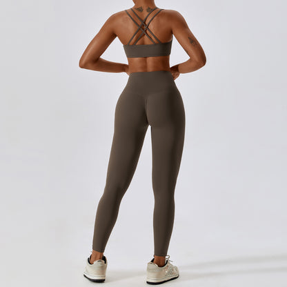 Breathable and Quick Dry Yoga Set for Women Flattering Slim Fit with Beautiful Back Design for Gym Running and Fitness Model 8260