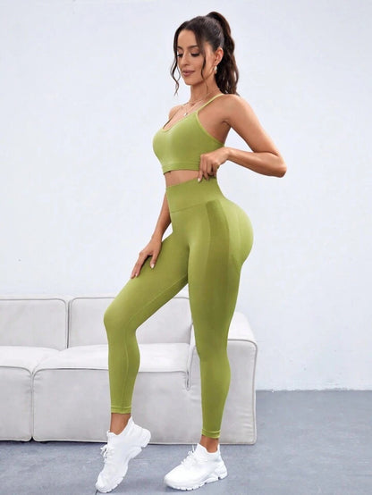 Seamless Cross Back Sports Bra and High Waisted Leggings Set for Women for Yoga Outdoor Running and Quick Dry Comfort with Butt Lifting Design