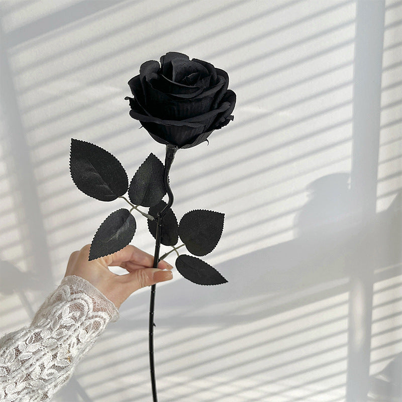 Stunning Black Rose Faux Flowers for Halloween - Gothic Dark Rose Décor, Perfect for Themed Events & Photography Props