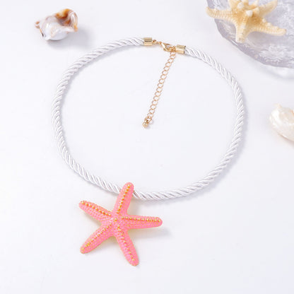 Stylish Ocean-Inspired Starfish Pendant Necklace for Women - Minimalist Resin and Alloy Casual Jewelry for Any Occasion