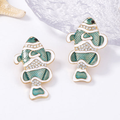 Adorable Tropical Ocean Animal Earrings with Sparkling Zirconia - Cute Cartoon Fish Studs for Every Occasion, Trendy and Playful Accessories for Women