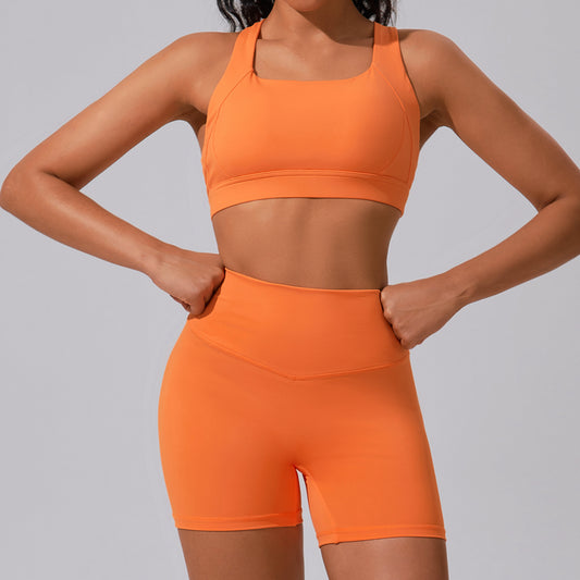 Summer Cloud Like Yoga Set for Women High Waisted Leggings and Sports Bra for Enhanced Shape and Comfort for Gym Running and Fitness Activities