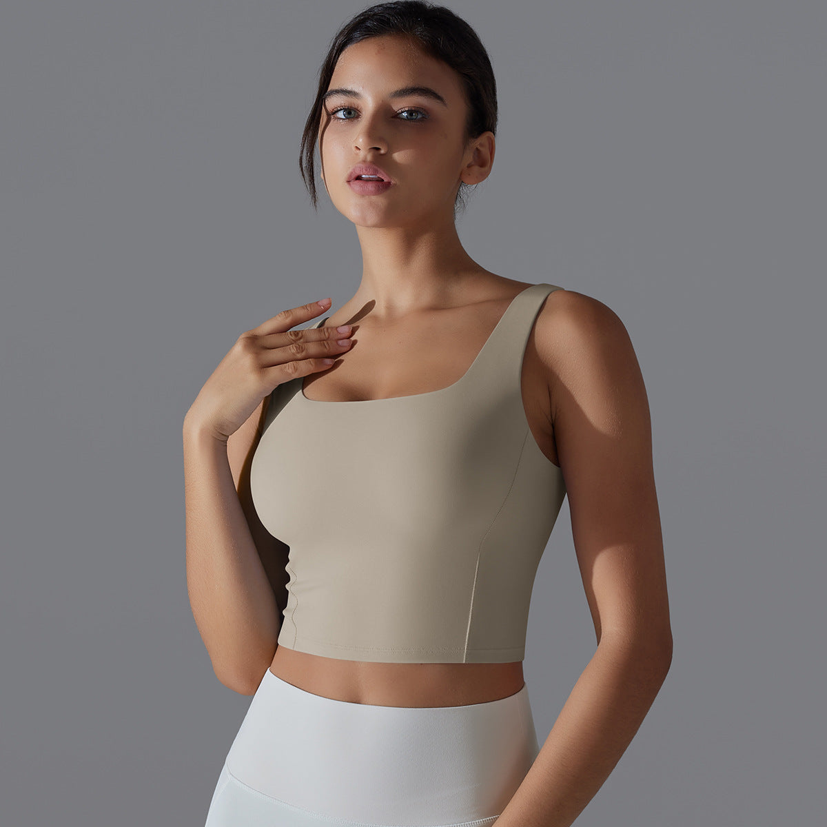 Seamless Built In Bra Yoga Top for Women Sleeveless Back Sports Bra for Shock Absorption and Comfort during Workouts