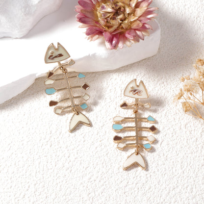 Unique Ocean Resort-Inspired Alloy Fishbone Dangle Earrings – Trendy, Versatile, and Minimalist Jewelry for Women