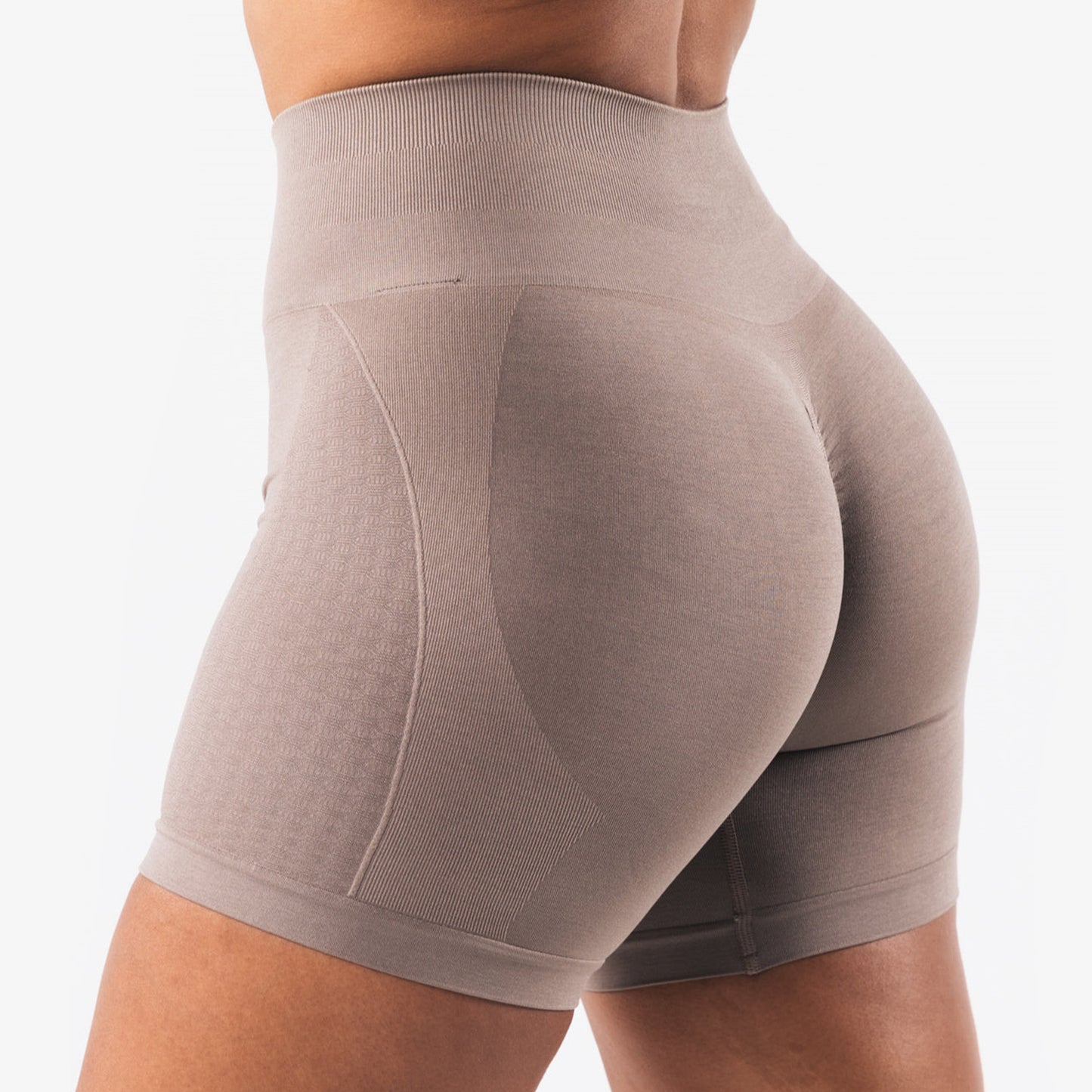 Seamless Cationic Yoga Shorts for Women Quick Dry Lifting Peach Print Workout Leggings for Comfort and Style