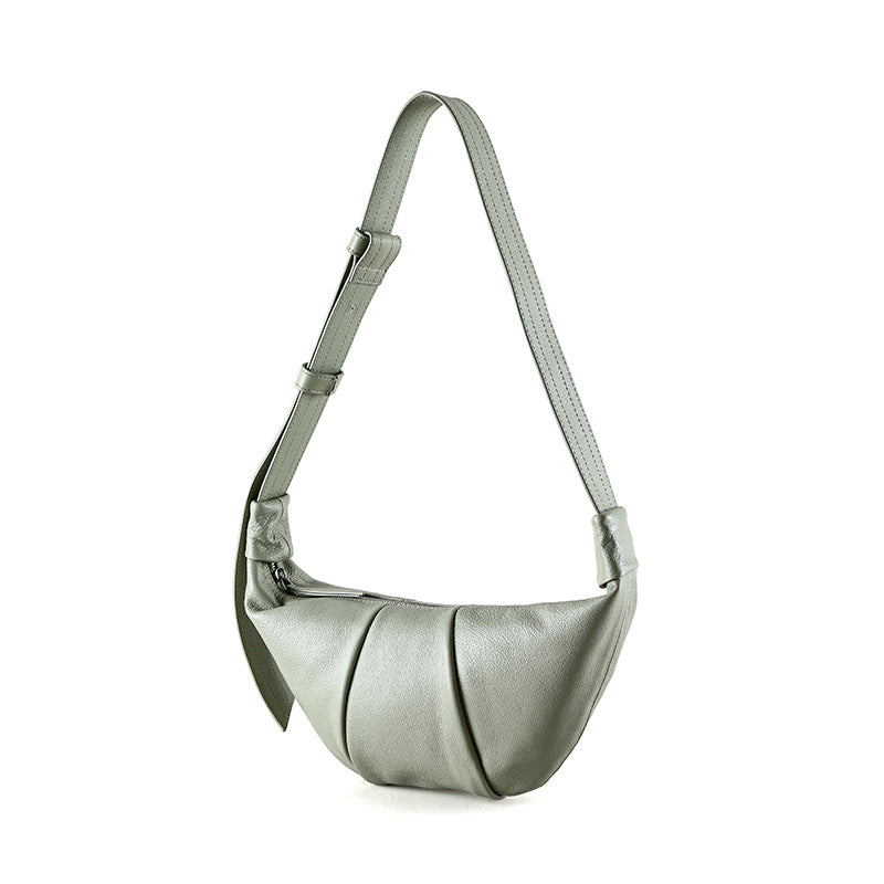 Luxurious Genuine Leather Vintage Inspired Dumpling Bag for Women Versatile and Spacious Horn Shaped Shoulder and Crossbody Tote