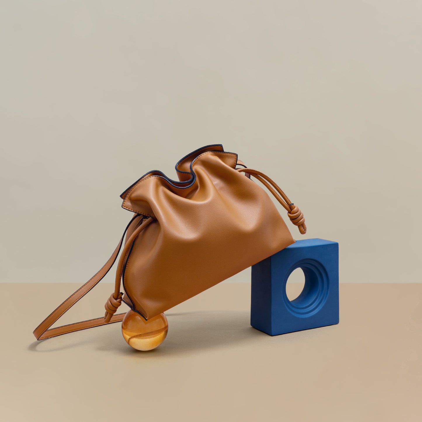 Genuine Leather Women's Drawstring Bucket Bag and Versatile Chic Crossbody and Shoulder Bag with Ruched Design for Everyday Use