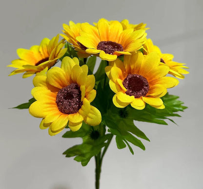 Realistic 7-Head Artificial Sunflower Bouquet - Perfect for Home Decor, Wedding Celebrations, Event Design, and Photography Props