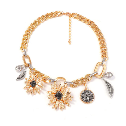 Exquisite and Unique High-End Alloy Pendant Necklace with Bold Sunflower Leaf Design – Perfect Statement Jewelry for Women