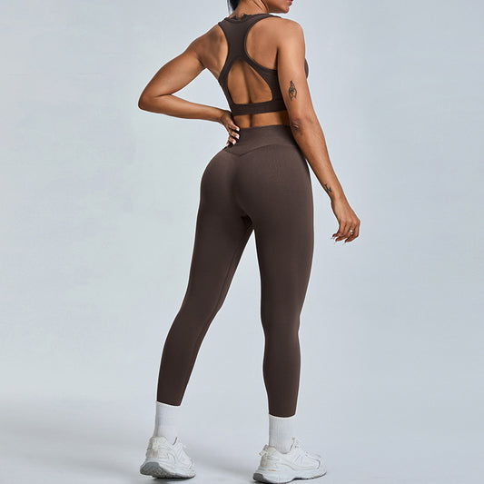 Seamless Women's Yoga Set with Hollow Back Design High Waisted Peach Lift Leggings and Sporty Athletic Top for Comfort and Flexibility