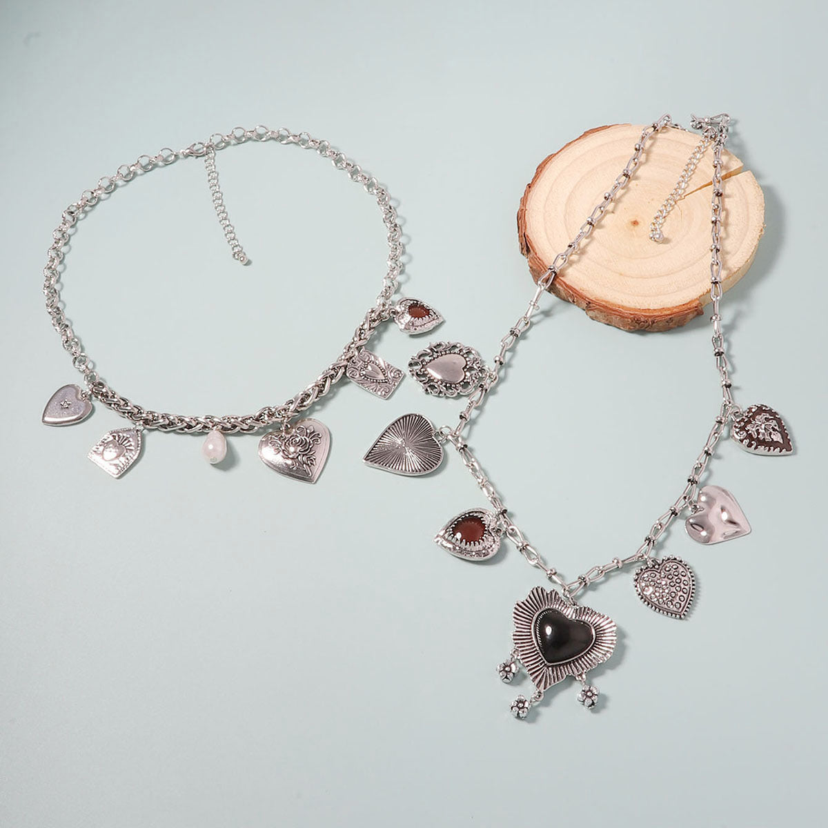 Vintage Goth-Inspired Geometric Heart-Shaped Pendant Layered Necklace and Earring Set for Women – Unique Double-Strand Chain Jewelry for a Bold Statement