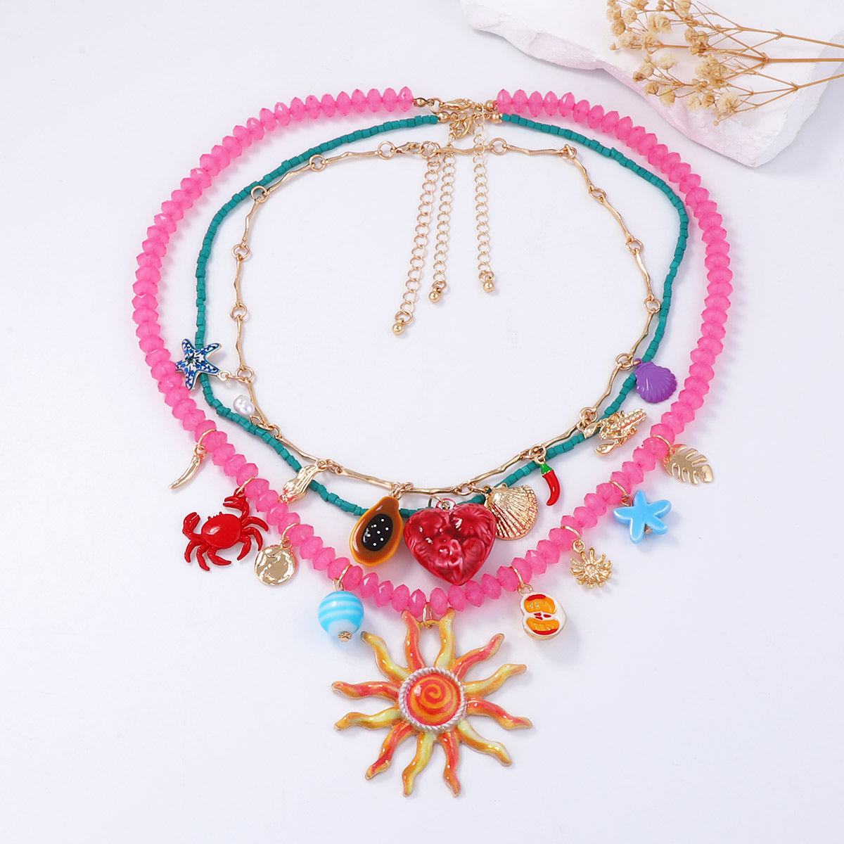 Chic Ocean-Inspired Vacation Style Colorful Multi-Layer Alloy Sun Face Pendant Necklace for Women – Perfect Accessory for Any Summer Outfit