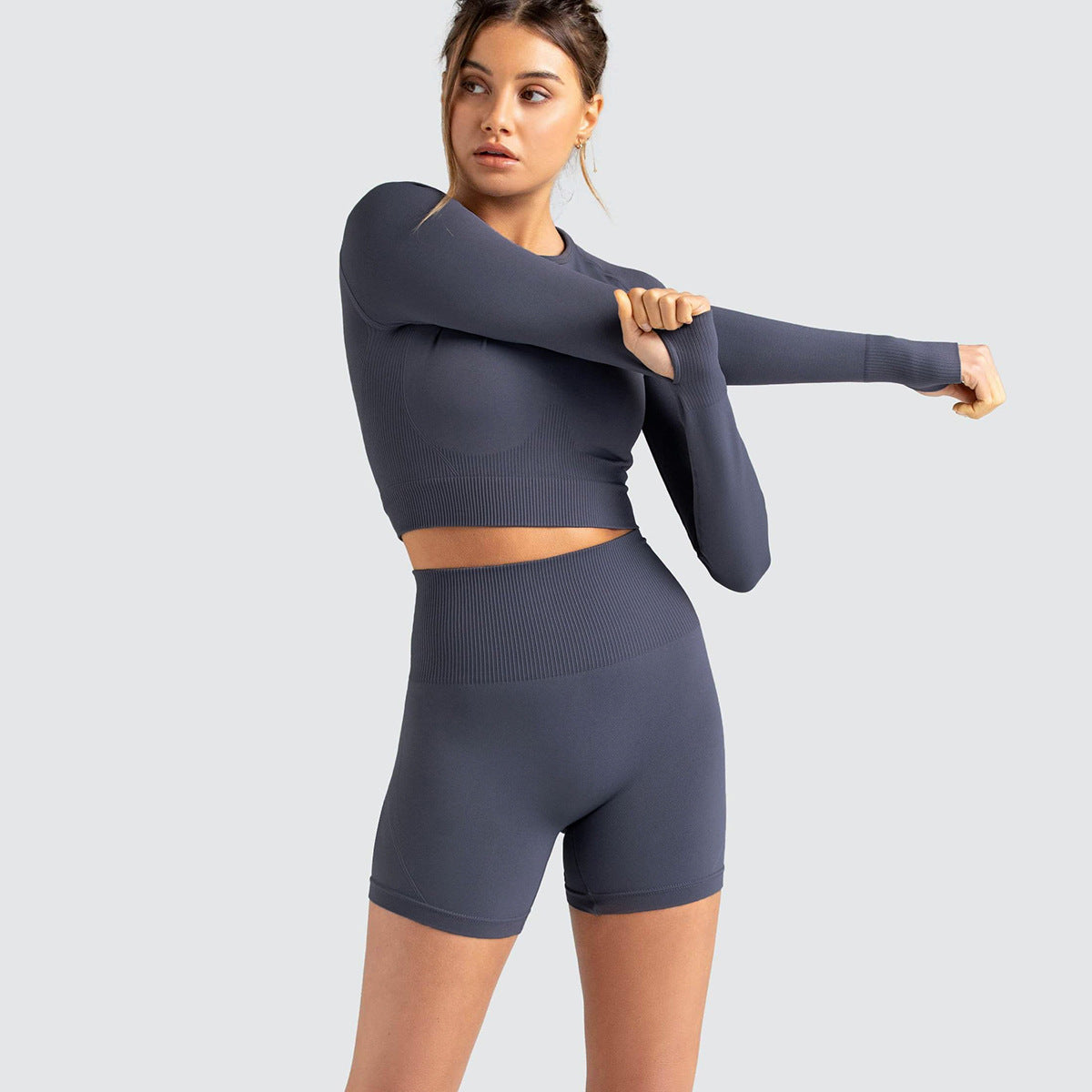 Seamless Yoga Set for Women Quick Dry Running Fitness Top with Butt Lifting Compression Shorts for Maximum Comfort and Style