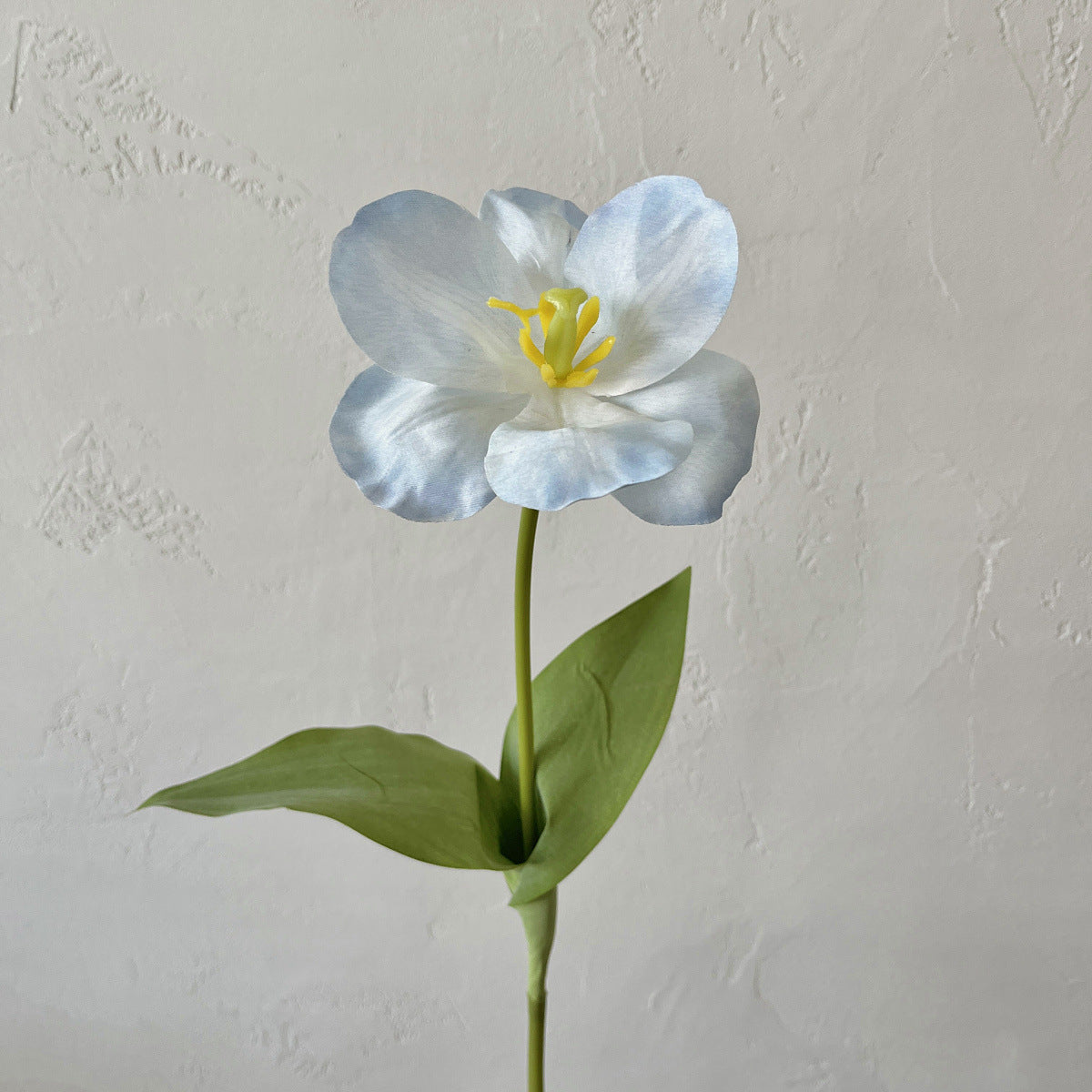 Elegant Faux Brown Tulip Flowers for Home Décor - Perfect for Living Room and Dining Table Vases, Ideal Prop for Photography