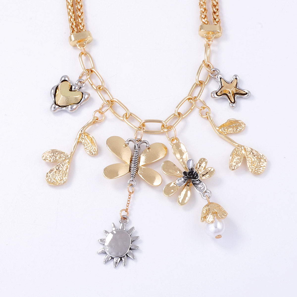 Elegant Alloy Animal and Flower Tassel Pendant Women’s Chain Necklace – Chic, Versatile and Perfect for Any Casual Occasion