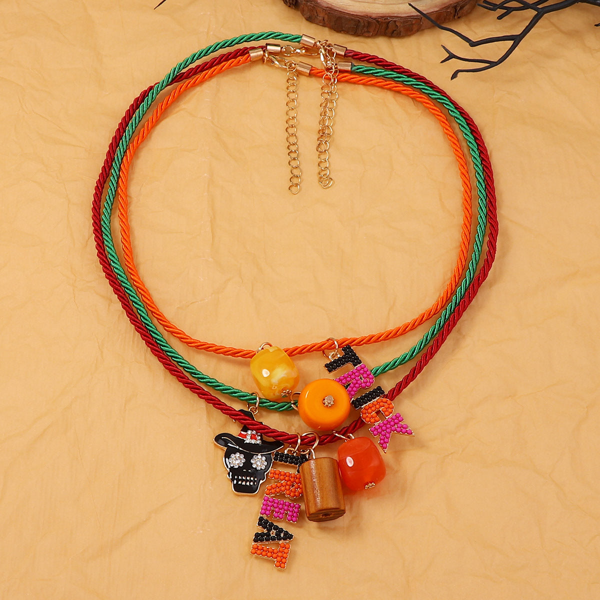 Unique Halloween-Inspired Multi-Layer Alloy Skull Pendant Necklace with Creative Bead Design – Perfect for Spooky Season Fashion