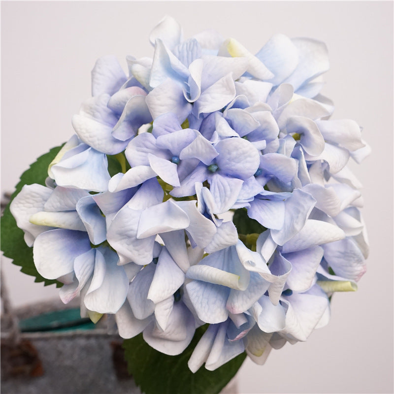 Quality Hydrangea Single Stem Decor - Luxurious, Moisture-Resistant Faux Floral Arrangement for Home Dining Table and Photography Props