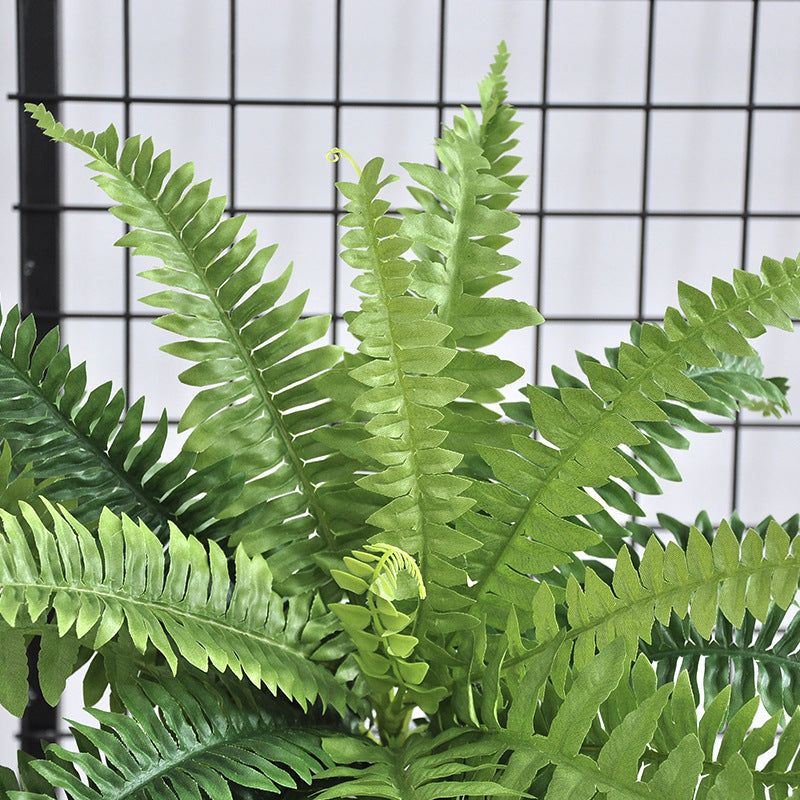 Realistic Persian Fern Leaf Wall Hanging - Lifelike Silk Greenery for Stunning Home Decor