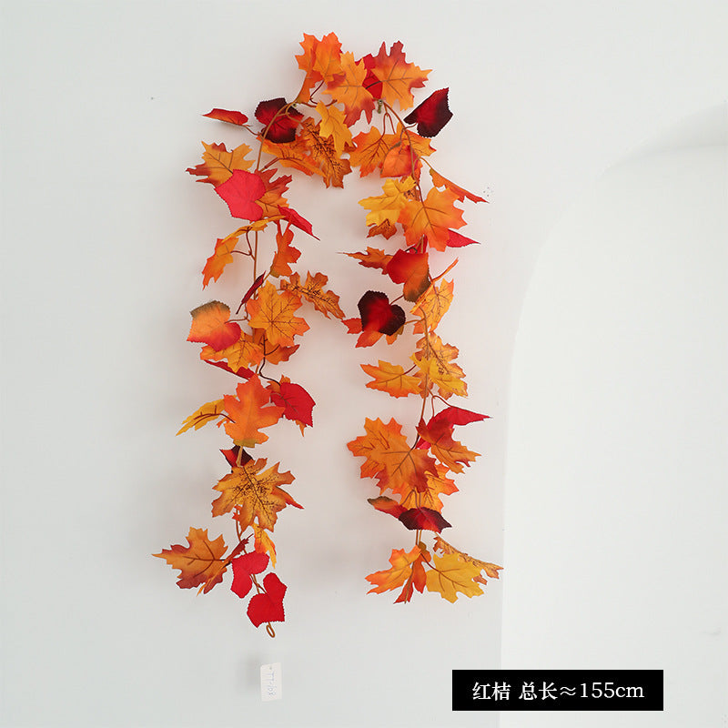 1.8m Maple Leaf Vine for Halloween Home Decoration – Lifelike Faux Floral Wall Hanging with Realistic Autumn Leaves