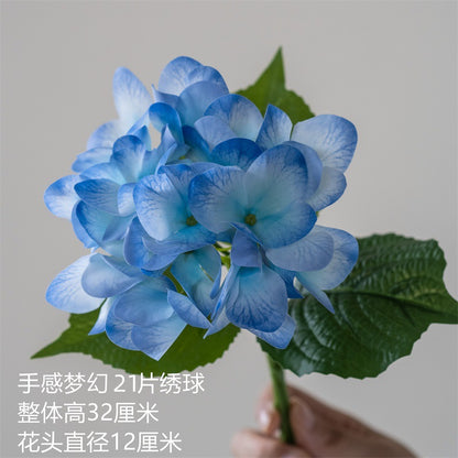 Realistic Single-Stem Hydrangea Bouquet - Lifelike Silk Flower Arrangement for Home Décor, Perfect for Weddings, Events, and Everyday Elegance