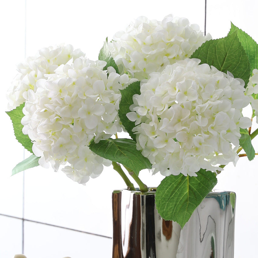 Luxurious 3D Silk Printed Hydrangea Faux Flower Bouquet - Elegant Home Decor Centerpiece for Dining Tables & High-End Garden Arrangements