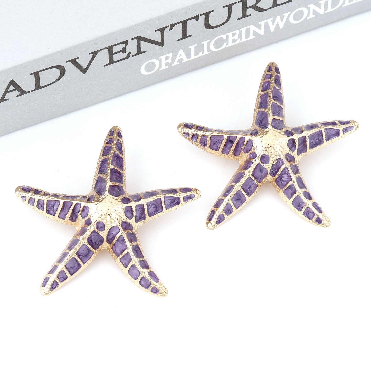 Stylish Hollow Design With Rhinestones and 3D Seahorse & Starfish Earrings - Vintage-Inspired Faux Pearl Drop Earrings - Perfect for Any Occasion!