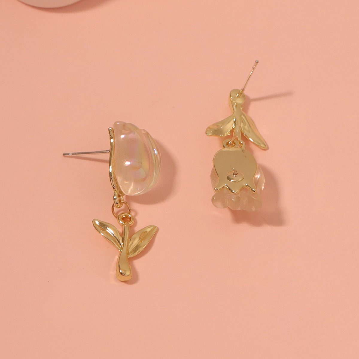 Trendy Korean-Inspired Boutique Floral Alloy Resin Stud Earrings for Women - Versatile, Chic and Perfect for Every Occasion
