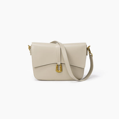 Vintage Inspired Underarm Bag Leather Crossbody Purse with Spacious Capacity for Daily Commutes